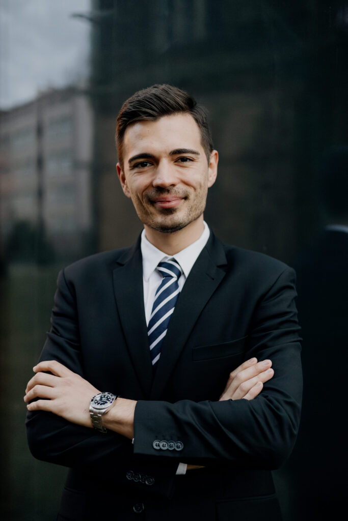 Kevin Foglar - tłumacz przysięgły Kraków